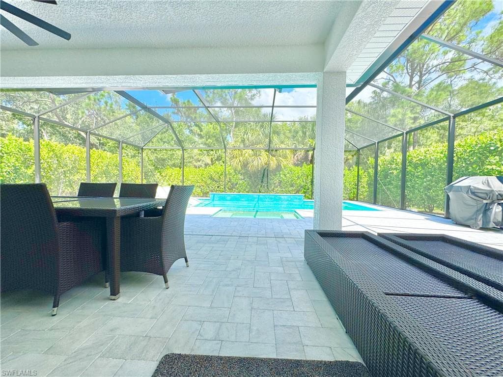 12667 Biscayne CT, NAPLES FL 34105-30