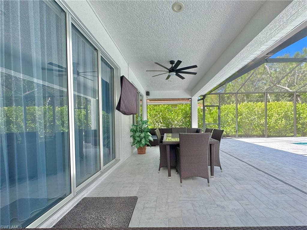 12667 Biscayne CT, NAPLES FL 34105-28