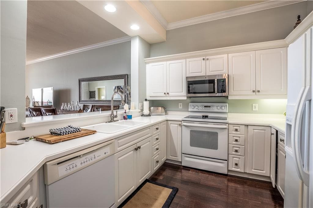 450 Bayfront PL # 4508, NAPLES FL 34102-4