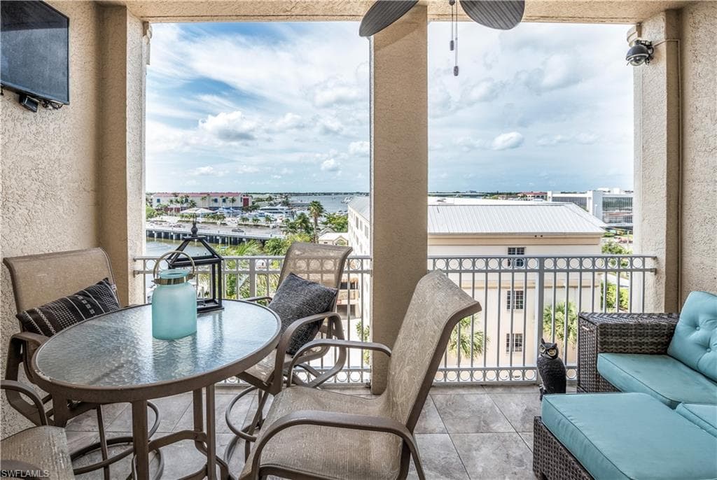 450 Bayfront PL # 4508, NAPLES FL 34102-14