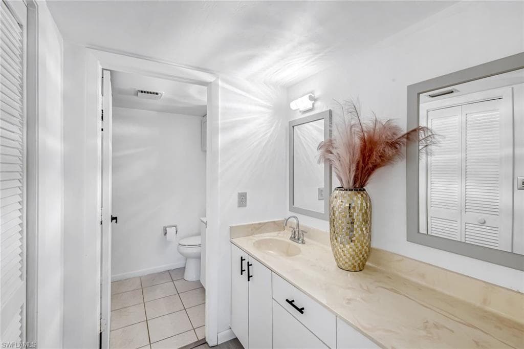 25398 Golf Lake CIR # 104, BONITA SPRINGS FL 34135-11