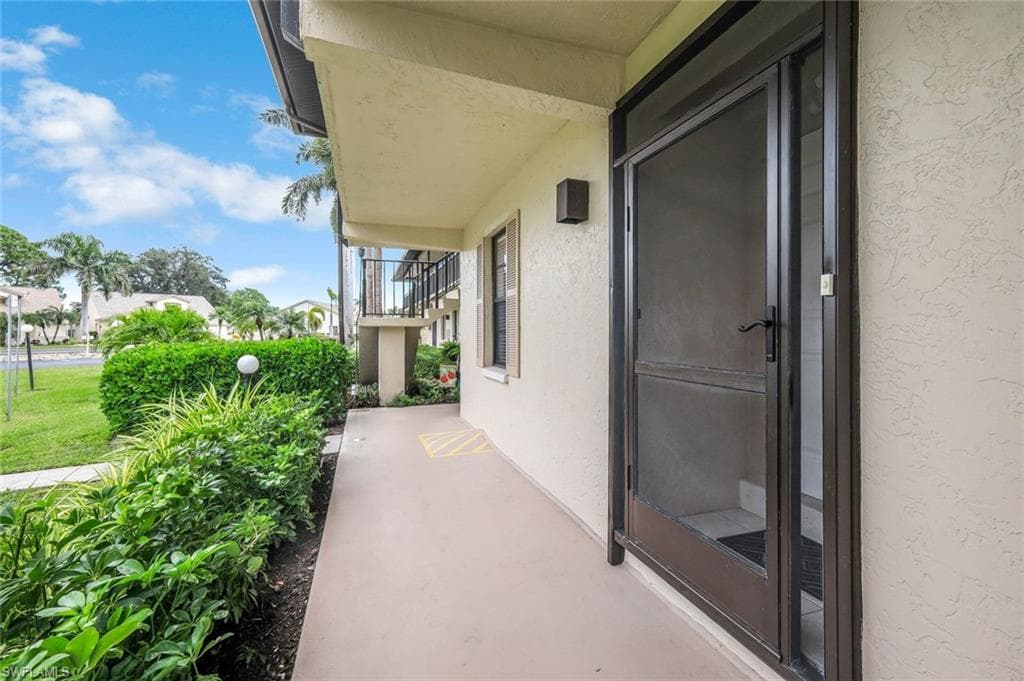 25398 Golf Lake CIR # 104, BONITA SPRINGS FL 34135-19