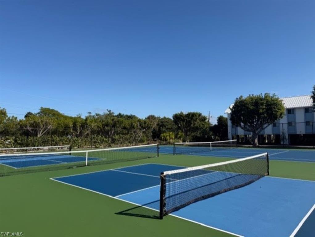 1250 Tennisplace CT # B34, SANIBEL FL 33957-5