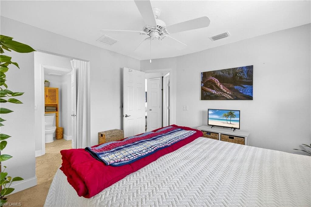 1250 Tennisplace CT # B34, SANIBEL FL 33957-21
