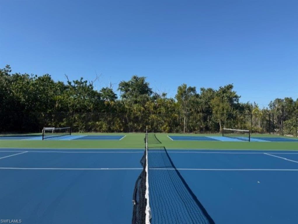 1250 Tennisplace CT # B34, SANIBEL FL 33957-27