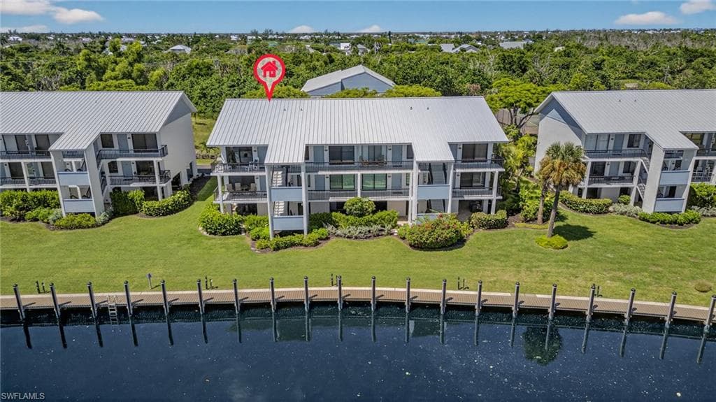 1250 Tennisplace CT # B34, SANIBEL FL 33957-32