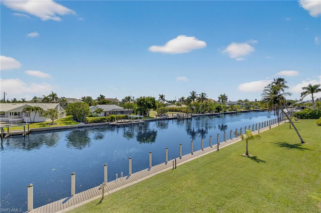 1250 Tennisplace CT # B34, SANIBEL FL 33957-18