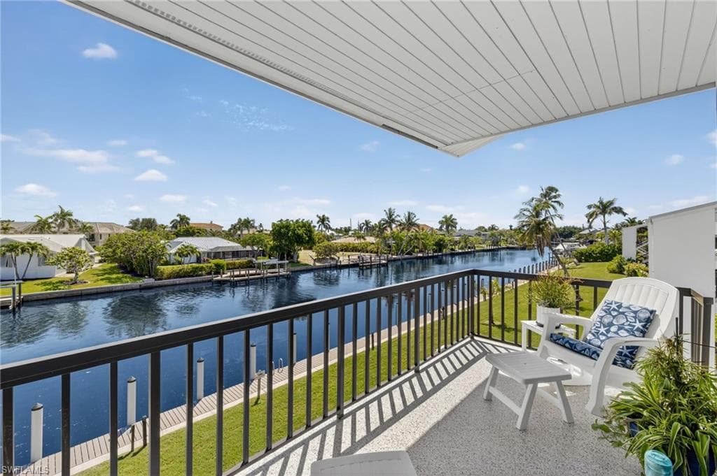 1250 Tennisplace CT # B34, SANIBEL FL 33957-3