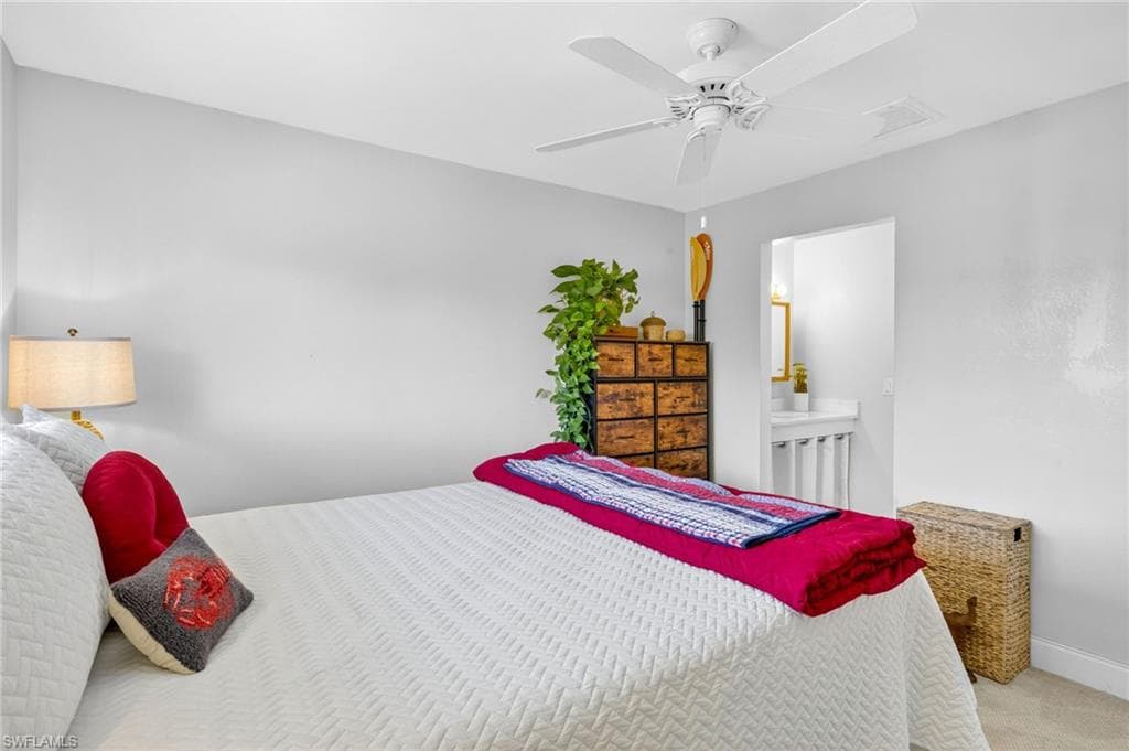 1250 Tennisplace CT # B34, SANIBEL FL 33957-20