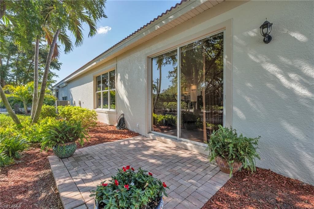 15108 Ports Of Iona DR, FORT MYERS FL 33908-6