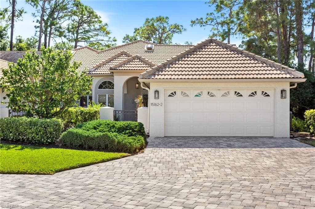 15162 Majorca Bay DR # 2, NAPLES FL 34110-31