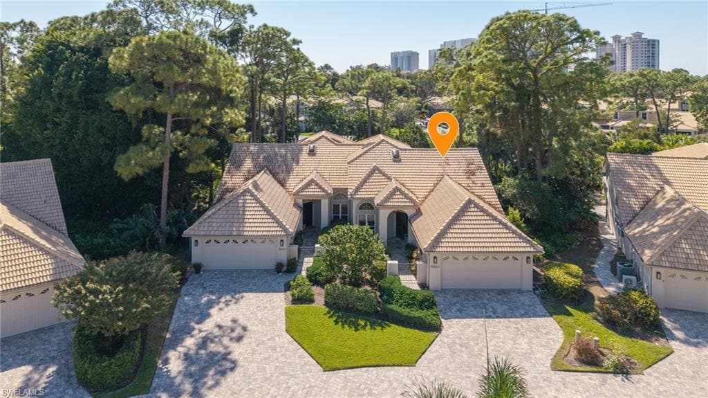 15162 Majorca Bay DR # 2, NAPLES FL 34110-33