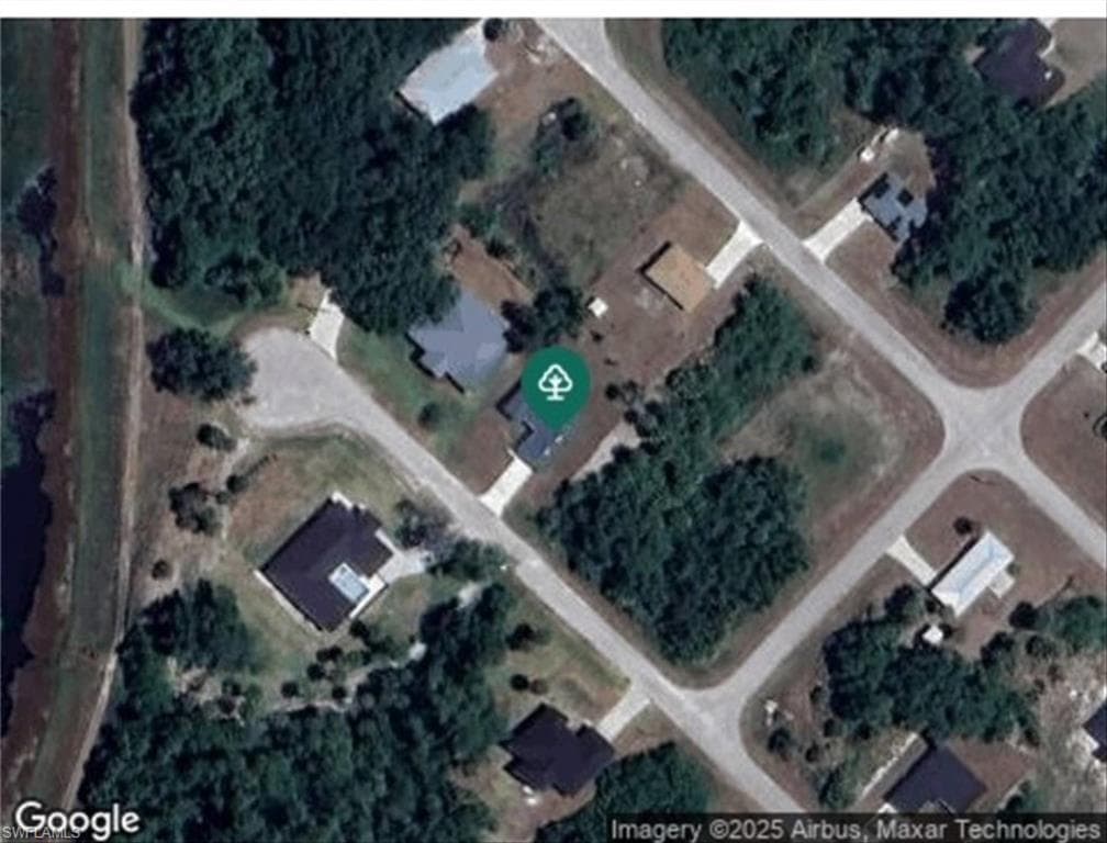 1042 N Bronze CT, LABELLE FL 33935-2