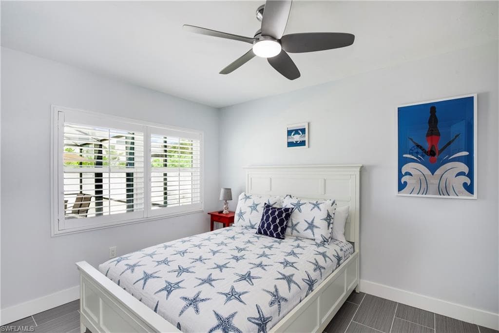 240 Fairweather LN, FORT MYERS BEACH FL 33931-15