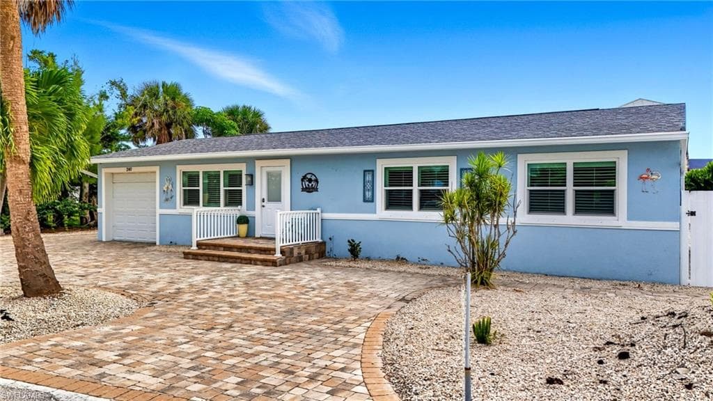 240 Fairweather LN, FORT MYERS BEACH FL 33931-33