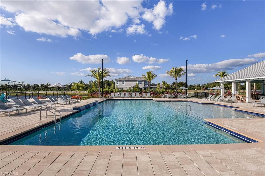 4563 Arboretum CIR # 202, NAPLES FL 34112-41