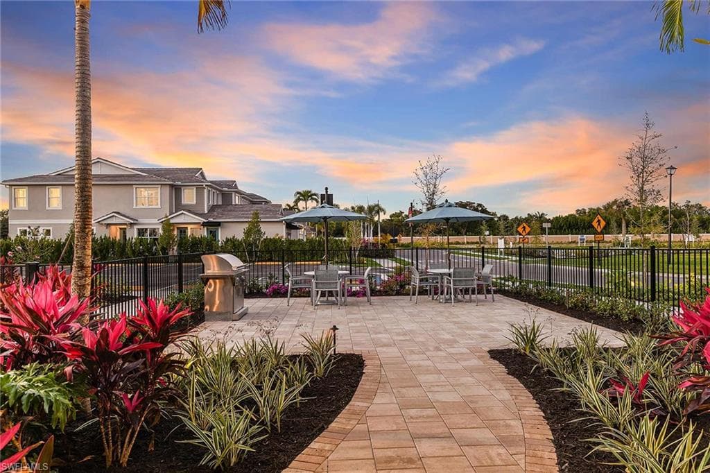 4563 Arboretum CIR # 202, NAPLES FL 34112-46