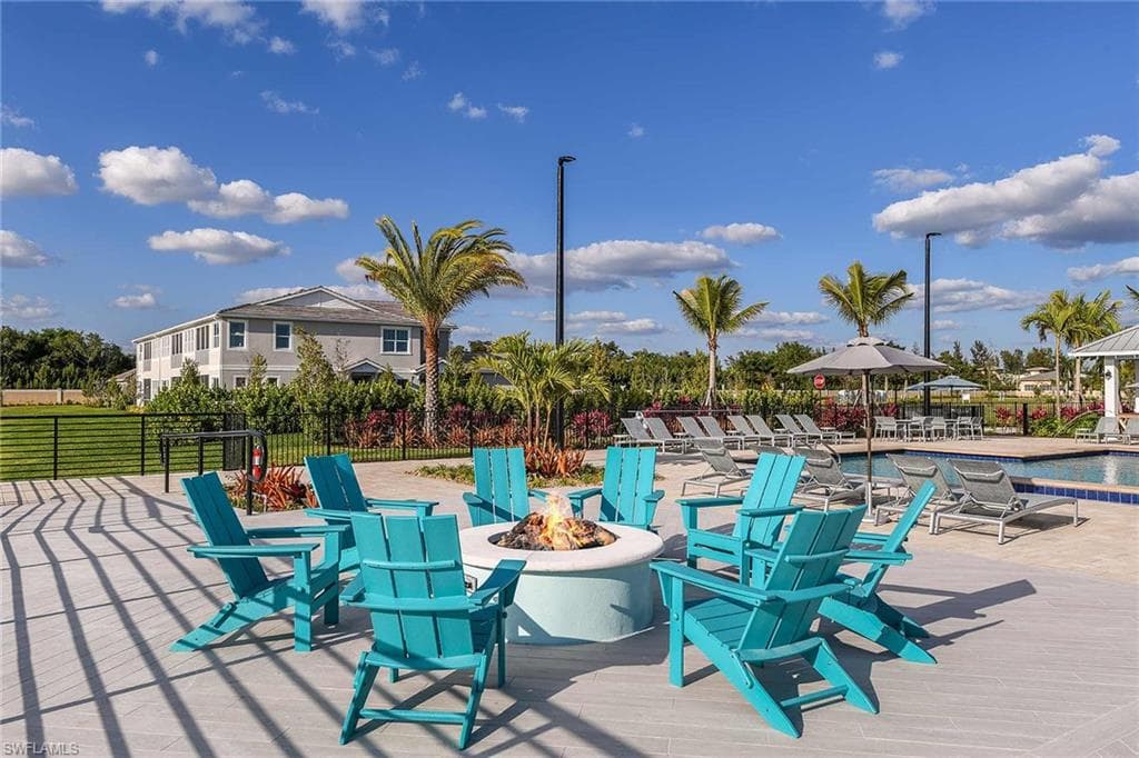 4563 Arboretum CIR # 202, NAPLES FL 34112-42