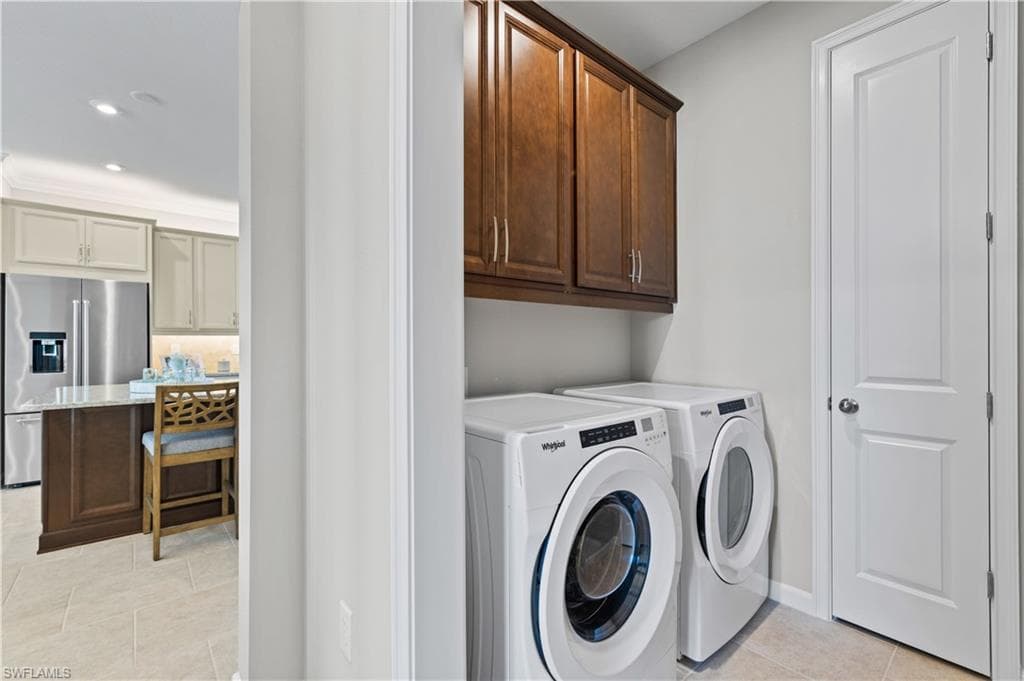 4563 Arboretum CIR # 202, NAPLES FL 34112-33