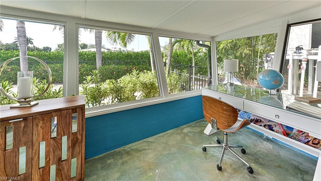 27191 Del LN, BONITA SPRINGS FL 34135-17