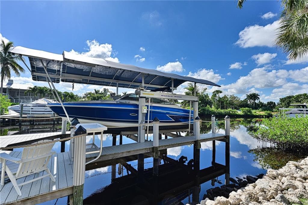 27191 Del LN, BONITA SPRINGS FL 34135-36