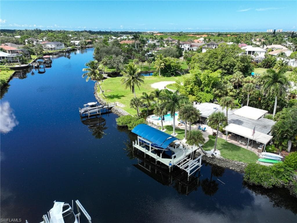 27191 Del LN, BONITA SPRINGS FL 34135-43