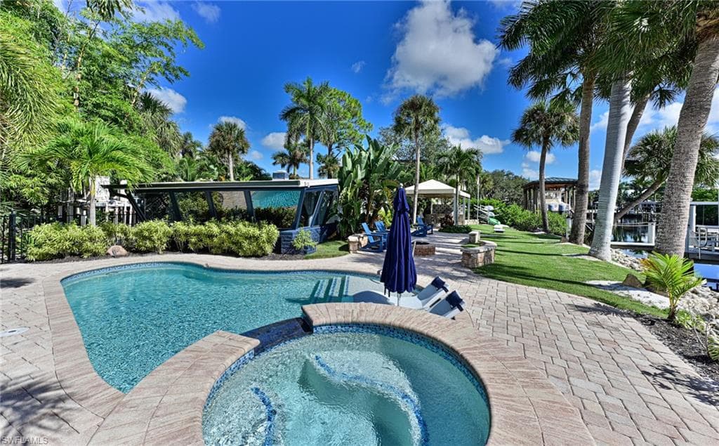 27191 Del LN, BONITA SPRINGS FL 34135-30