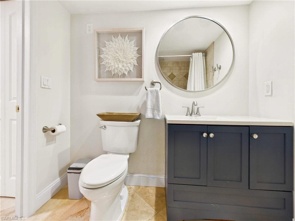 9821 Alabama ST # 2, BONITA SPRINGS FL 34135-16