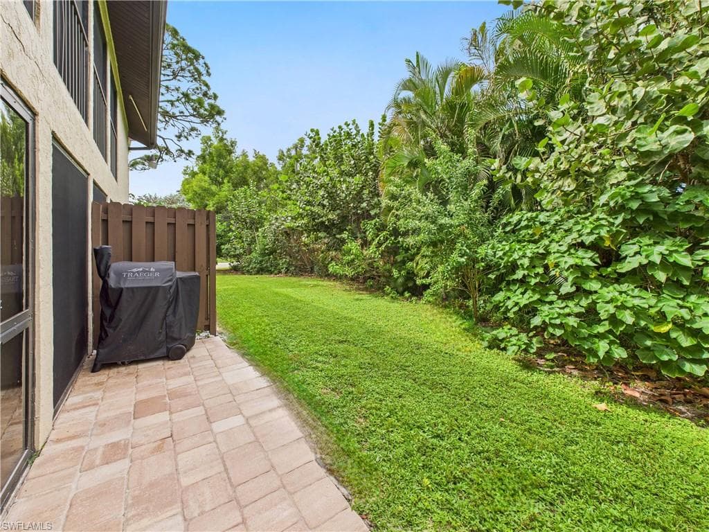9821 Alabama ST # 2, BONITA SPRINGS FL 34135-19