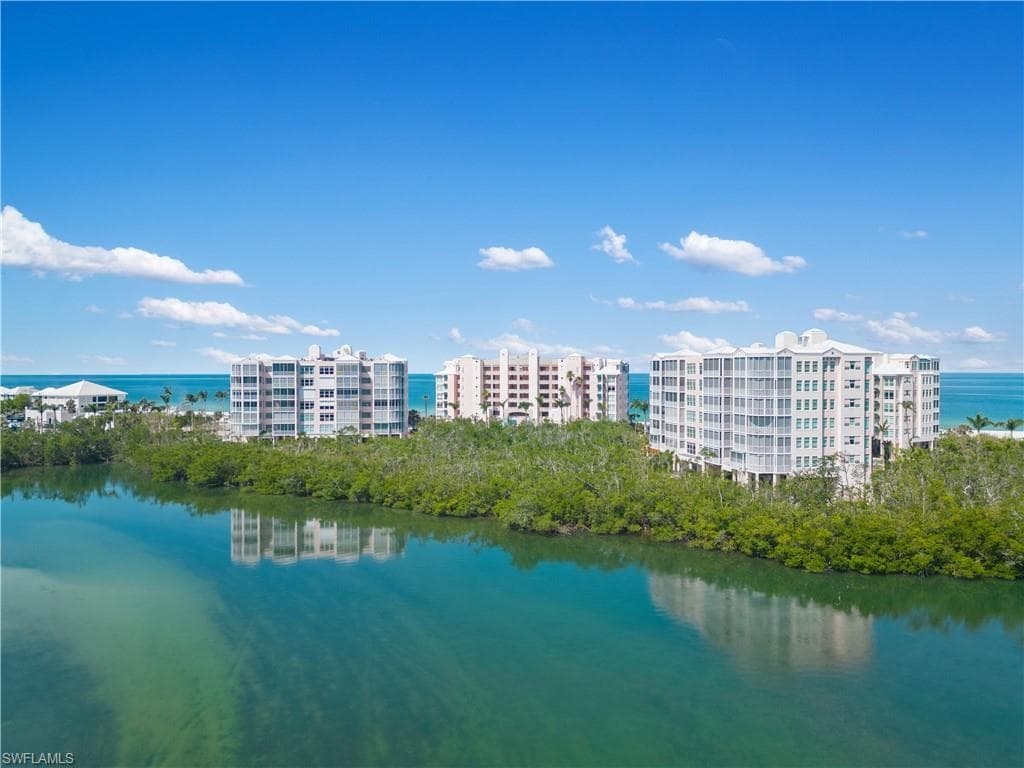 267 Barefoot Beach BLVD # 303, BONITA SPRINGS FL 34134-23
