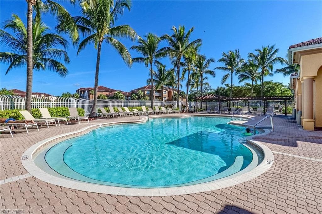 15625 Ocean Walk CIR # 308, FORT MYERS FL 33908-40