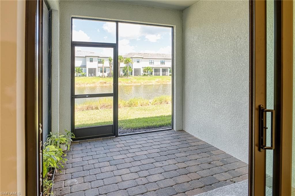 4263 Sonoma Oaks CIR, NAPLES FL 34119-25