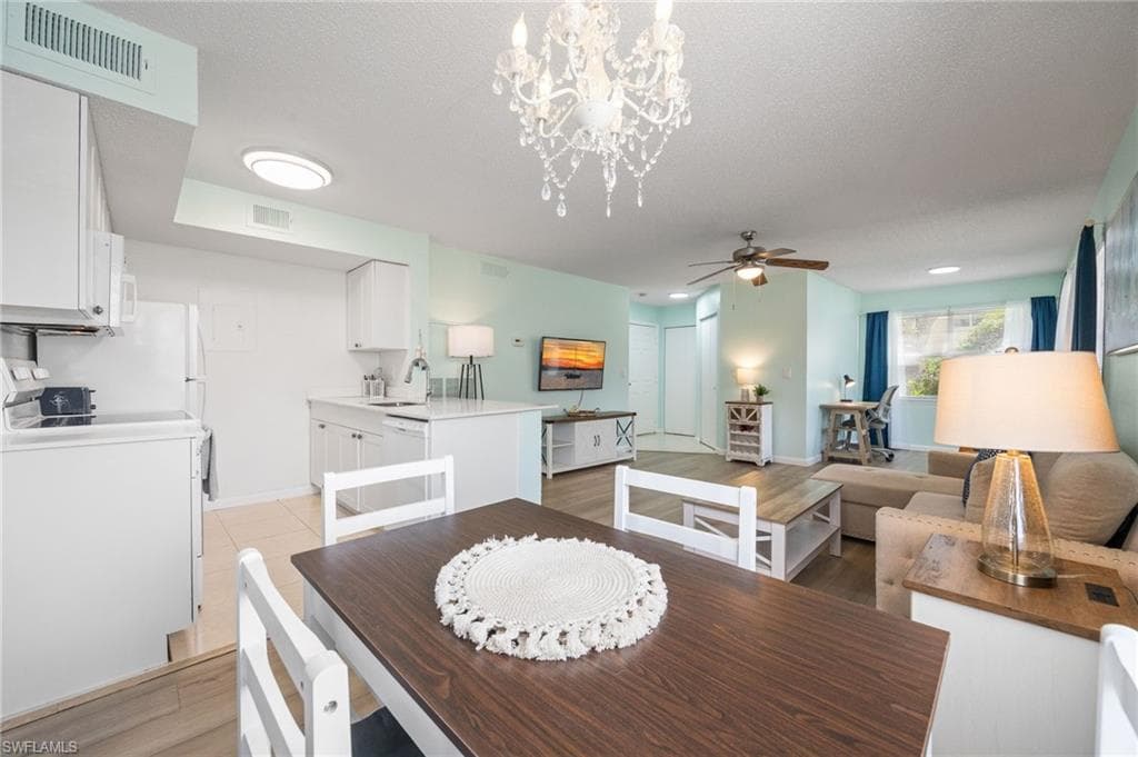 12591 Equestrian CIR # 1207, FORT MYERS FL 33907-14