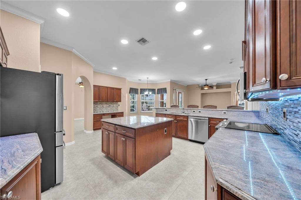 13773 Ox Bow RD, FORT MYERS FL 33905-36