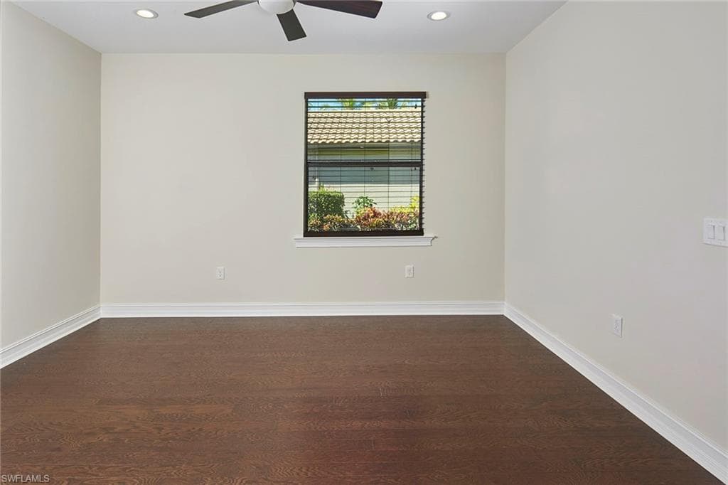 1621 Songbird CT, NAPLES FL 34120-12