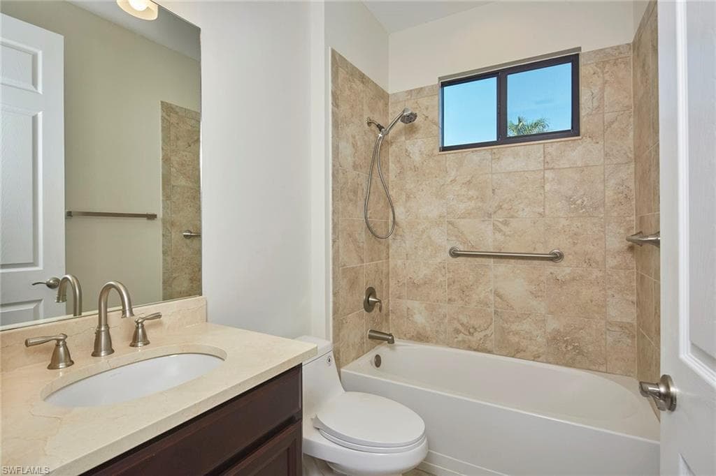 1621 Songbird CT, NAPLES FL 34120-14