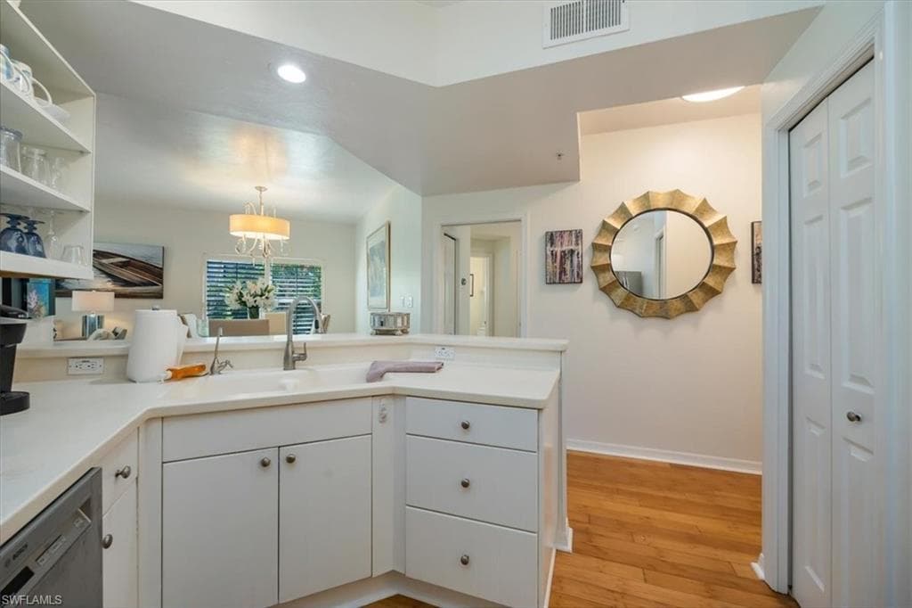 545 11th AVE S 104-8