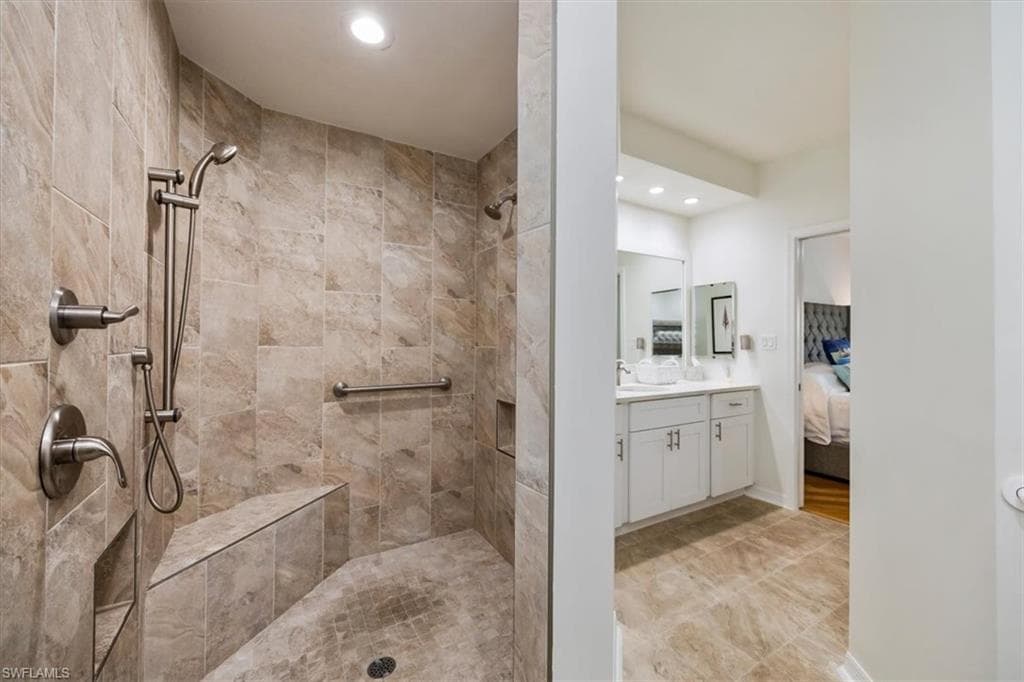 545 11th AVE S 104-23