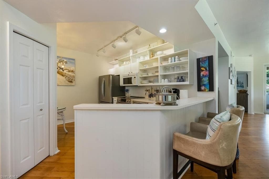 545 11th AVE S 104-9