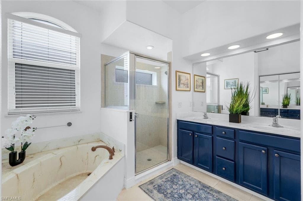 14846 Toscana WAY, NAPLES FL 34120-19