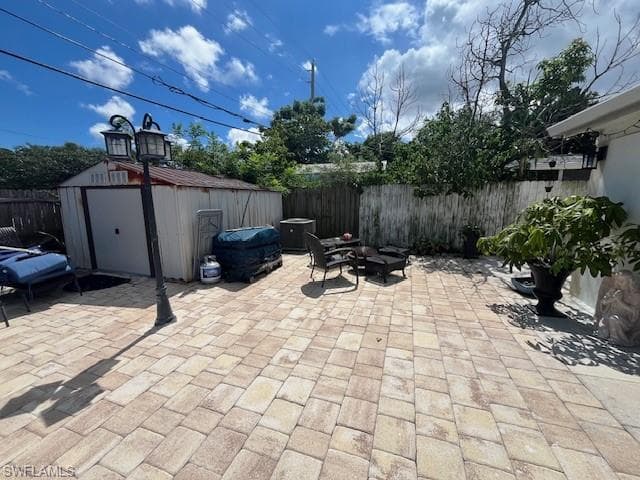 198 E Browning DR, WEST PALM BEACH FL 33406-28