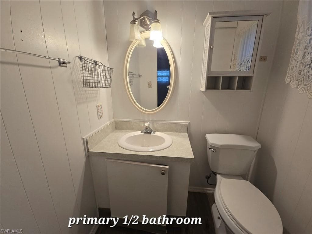 123 Enchanting BLVD, NAPLES FL 34112-12