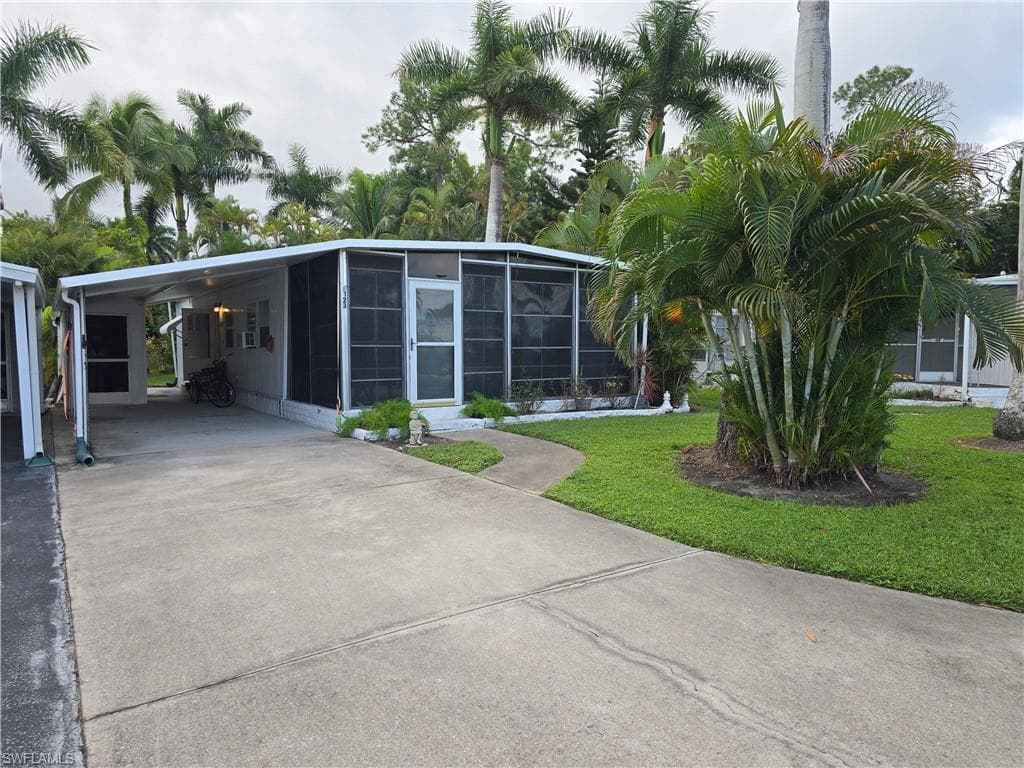 123 Enchanting BLVD, NAPLES FL 34112-17