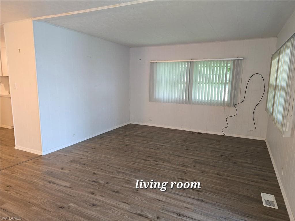 123 Enchanting BLVD, NAPLES FL 34112-3