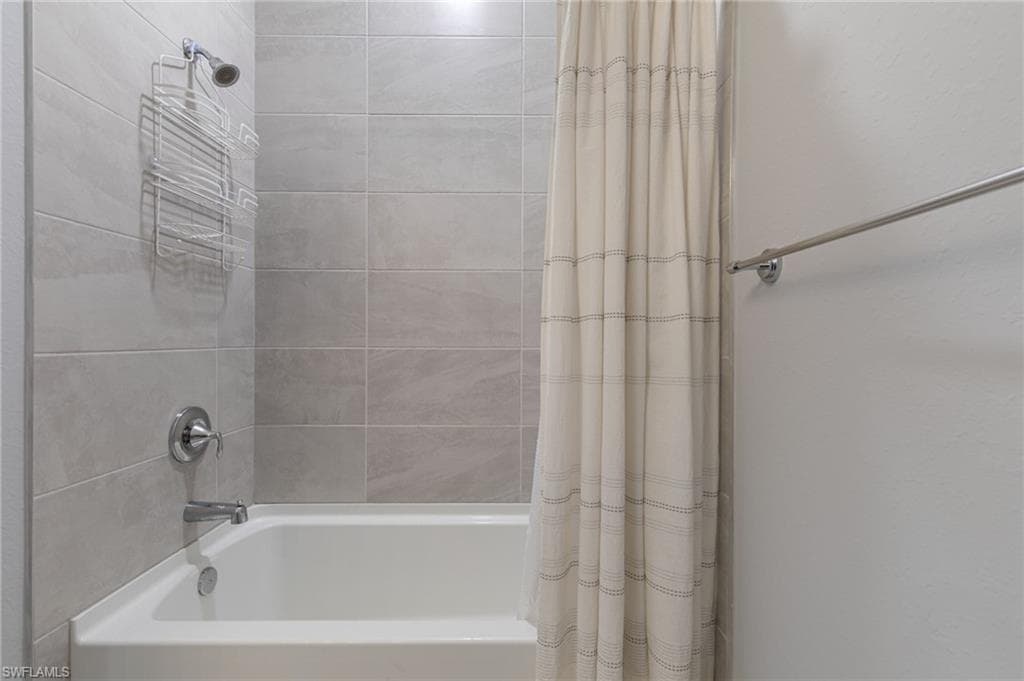 16203 Maya CIR, PUNTA GORDA FL 33955-21