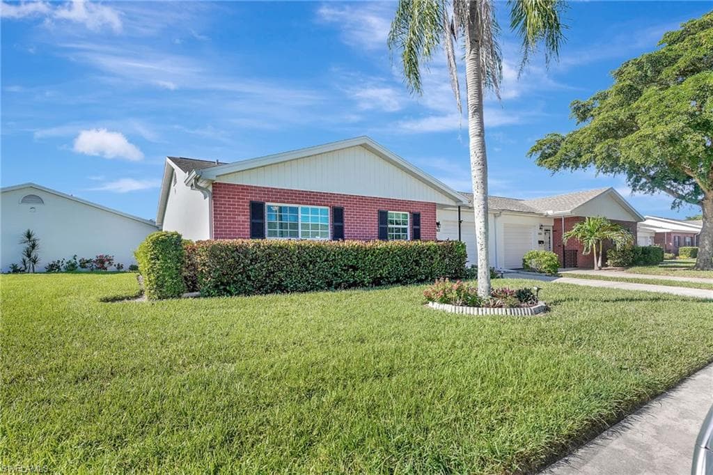1374 Bunker WAY, FORT MYERS FL 33919-8