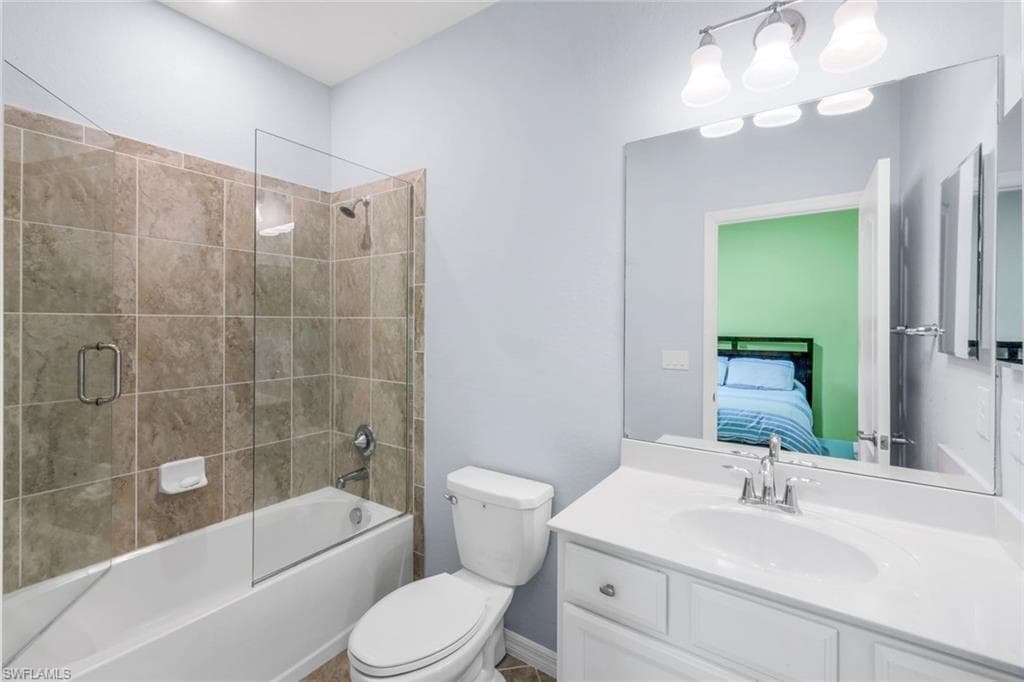 9445 Glenforest DR, NAPLES FL 34120-2