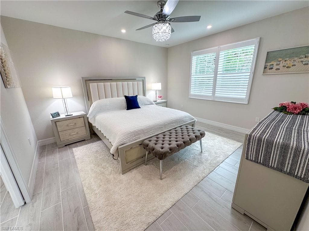 220 Indies Dr E 101-23