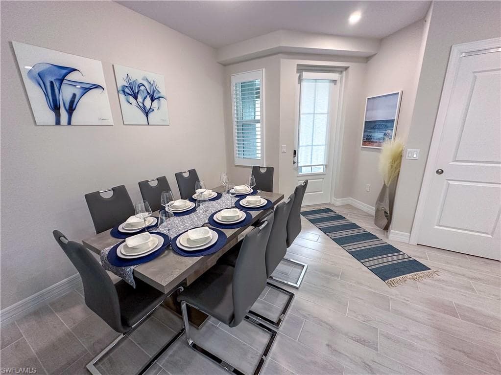 220 Indies Dr E 101-12