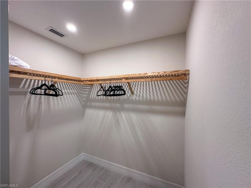 220 Indies Dr E 101-29